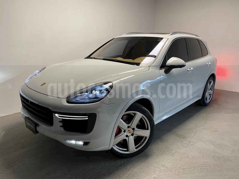 foto Porsche Cayenne 5p Turbo S V8/4.8/T Tiptronic usado (2017) color Blanco precio $1,350,000