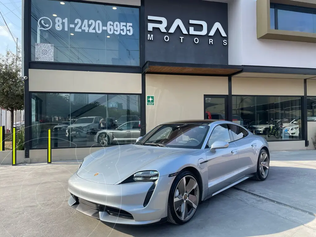 foto Porsche Taycan S S usado (2021) color plateado precio $2,089,800