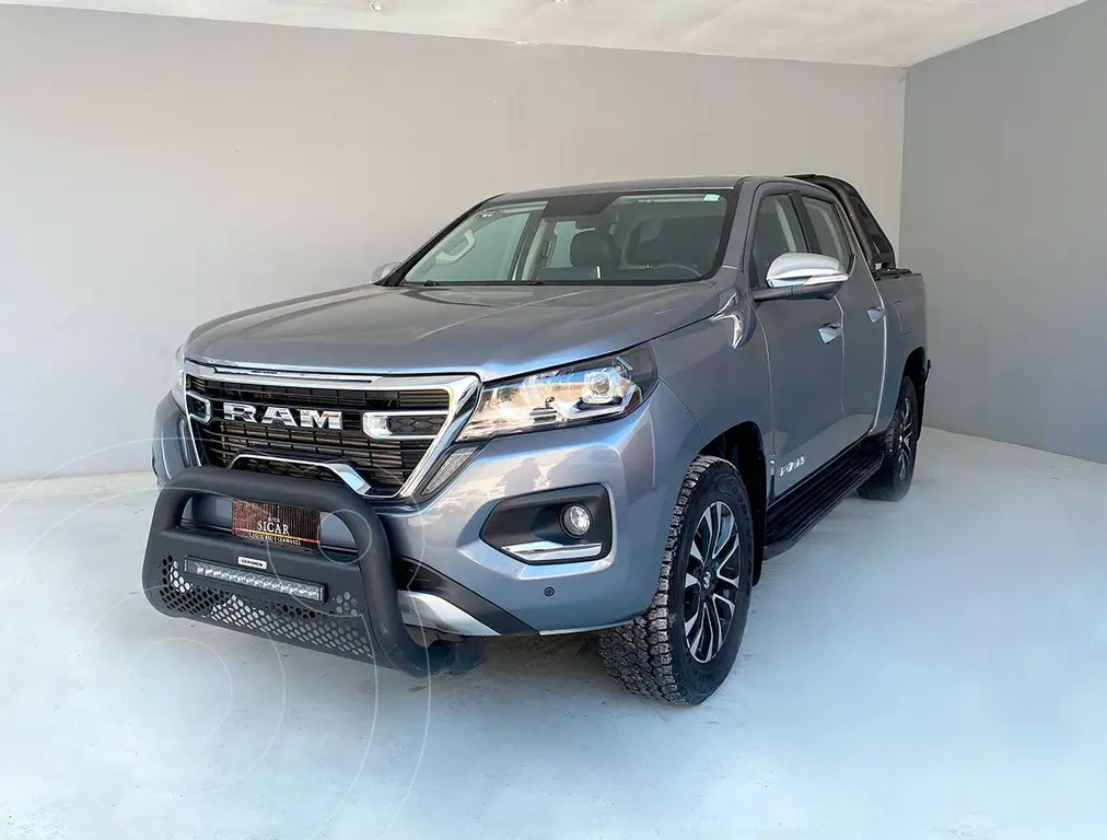 RAM 1200 laramie crew cab (2025)