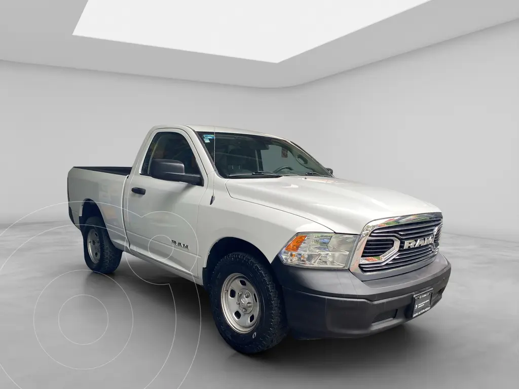 foto RAM 1500 Tradesman l6 4x4 usado (2020) color Blanco precio $285,000