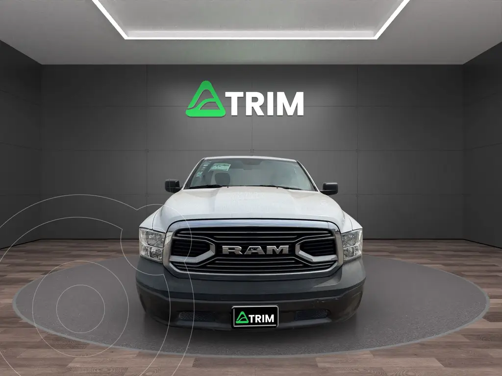 foto RAM 1500 Tradesman l6 4x4 usado (2020) color Blanco precio $259,999