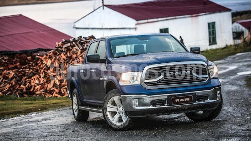 foto RAM 1500 Laramie 4x4 nuevo