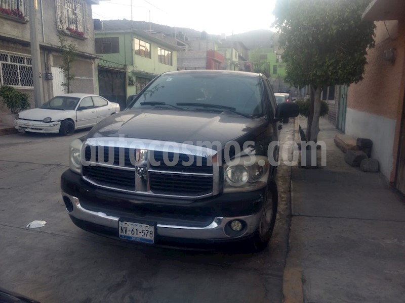foto RAM RAM SLT Regular Cab 5.7L 4x2 Sport usado