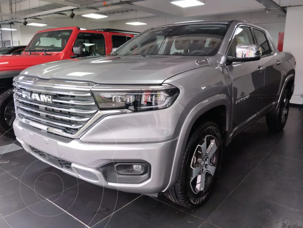 foto RAM Rampage Laramie nuevo color Plata precio $195.990.000