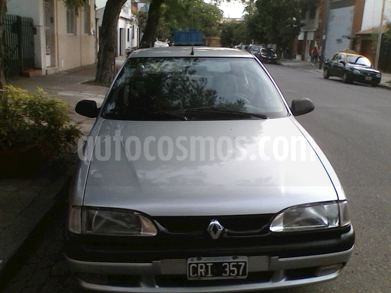 foto Renault 19 Tric RE Ac usado