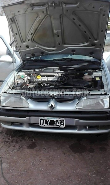 foto Renault 19 Tric RTi 1.8 Plus usado