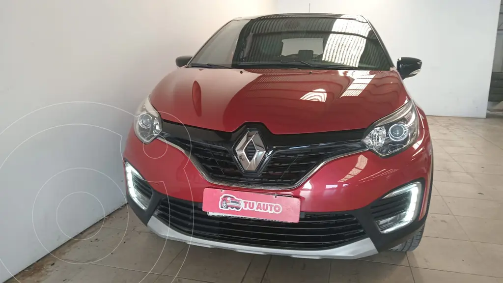 foto Renault Captur Intens 1.6 CVT usado (2020) color Rojo precio $11.900.000