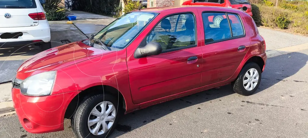 Renault Clio Mío 5P Confort Plus (1149 Cc) 2014 - foto 2