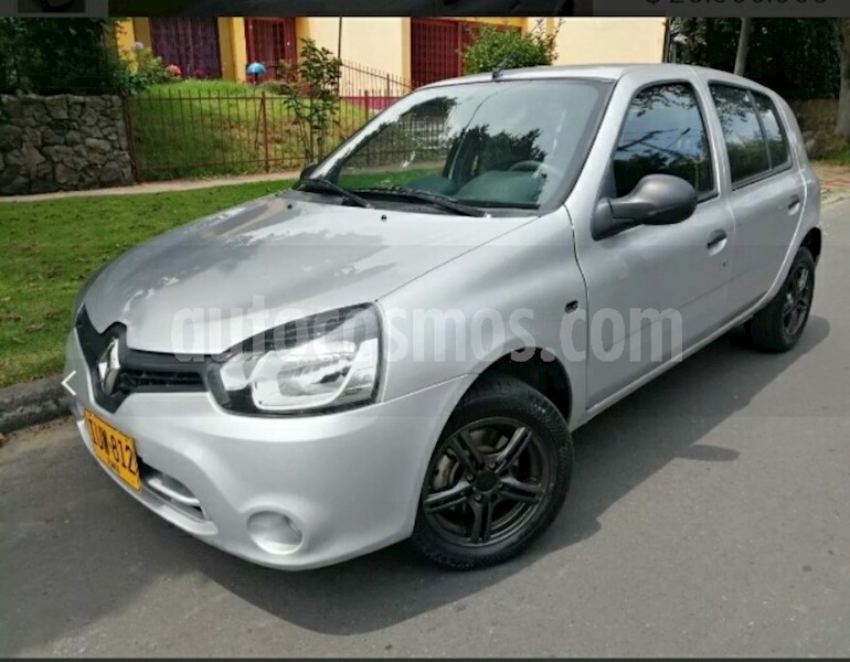 foto Renault Clio 1.2L Sport Style usado