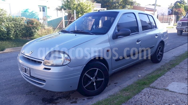 foto Renault Clio 4P 1.9 2 Tric RN DSL Ac usado