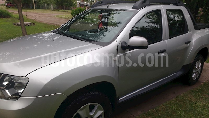 foto Renault Duster Oroch Dynamique 2.0 usado