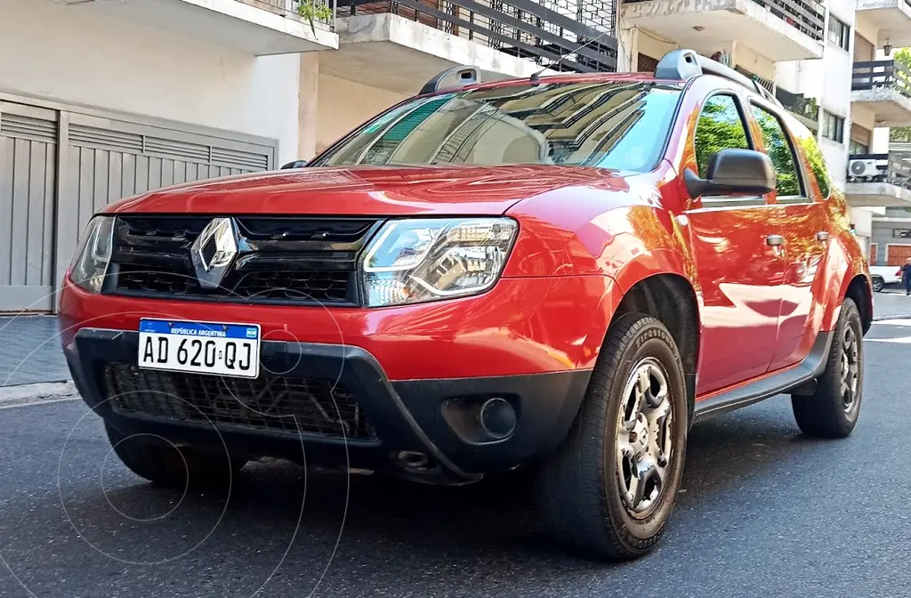 foto Renault Duster Expression usado (2020) color Rojo precio $18.500.000