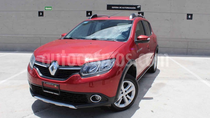 foto Renault Duster Dynamique Aut Pack usado (2017) color Rojo precio $163,000