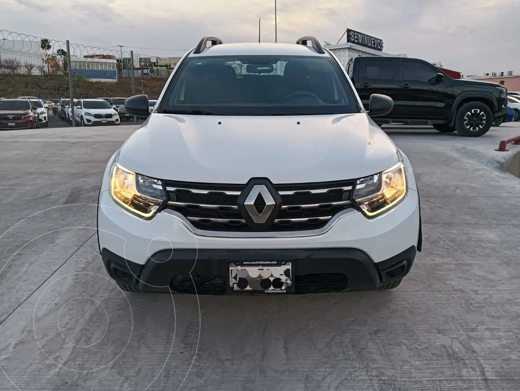 foto Renault Duster Intens usado (2021) color Blanco precio $235,000