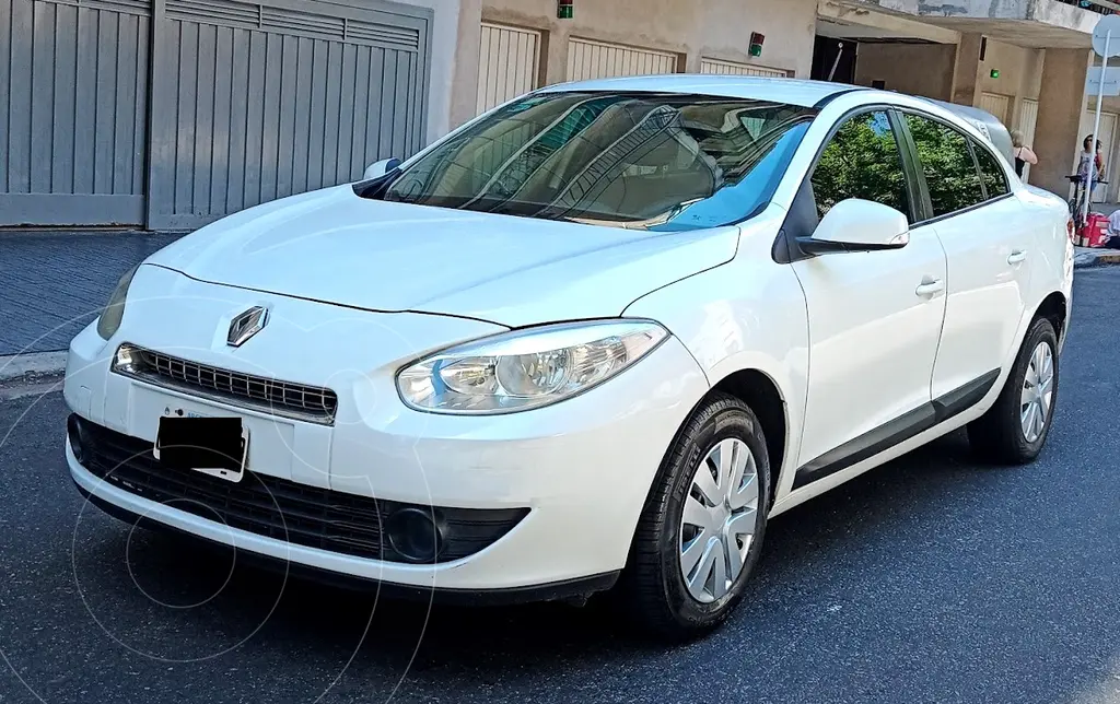 foto Renault Fluence Confort usado (2014) color Blanco precio $11.500.000