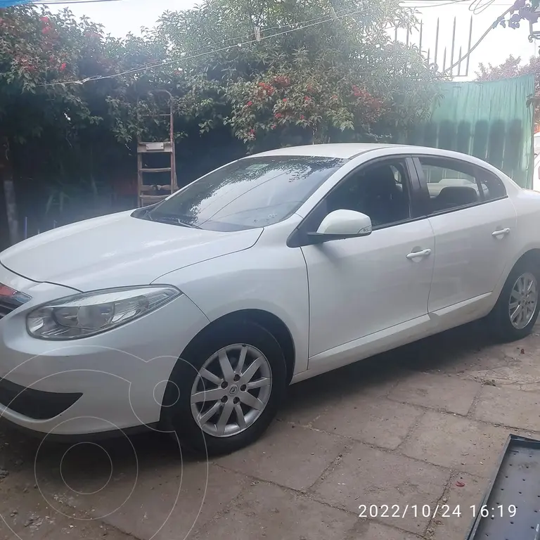 Renault Fluence 2.0L Expression usado (2012) color Blanco precio $5.700.000