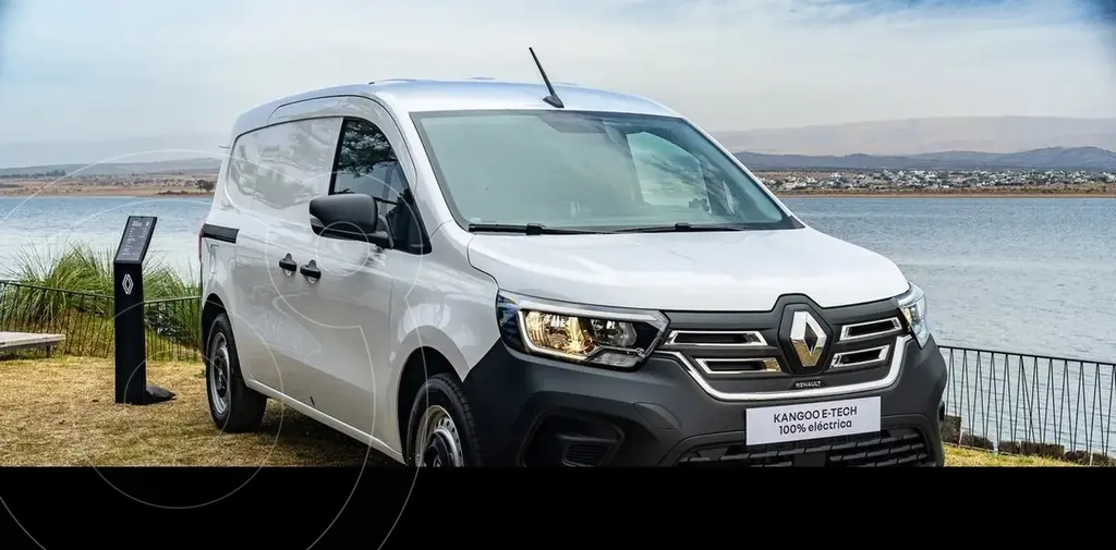 foto Renault Kangoo E- Tech 120CV nuevo color Blanco Mineral precio $49.310.000