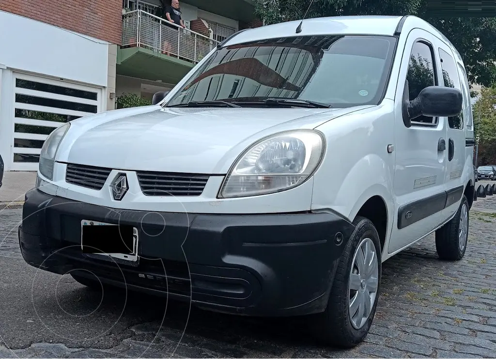 foto Renault Kangoo Express 2 1.6 Confort 2P 5 Pas usado (2014) color Blanco precio $12.500.000
