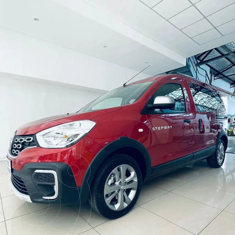 foto Renault Kangoo Stepway 1.6 SCe nuevo color Rojo precio $30.500.000