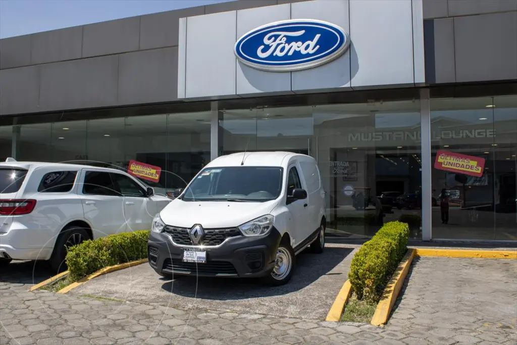 foto Renault Kangoo 4 PTS. INTENS, 115 HP, TM5, A/AC. usado (2021) color Blanco precio $245,000