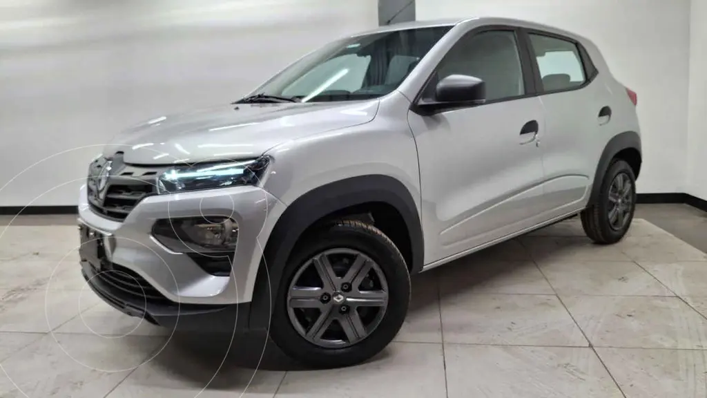 foto Renault Kwid Intens usado (2025) color Plata precio $225,000