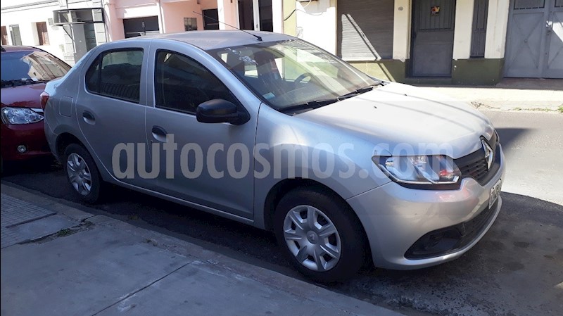 foto Renault Logan 1.6 Authentique Pack I usado