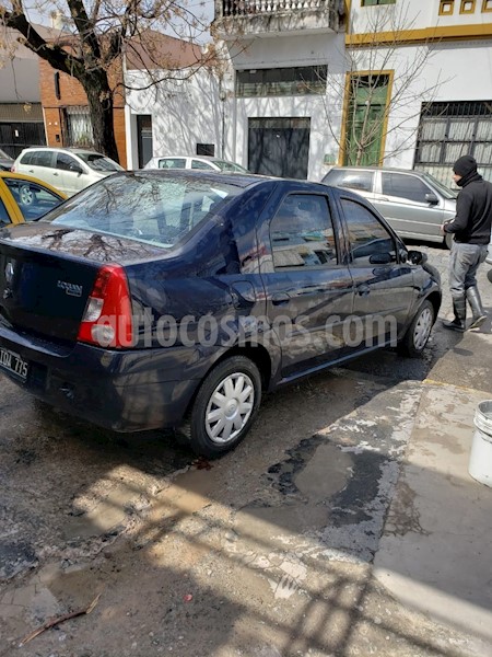 foto Renault Logan 1.6 Confort usado