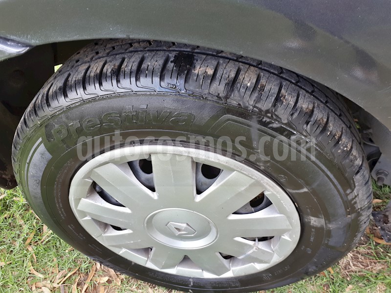 foto Renault Logan 1.6 Confort usado