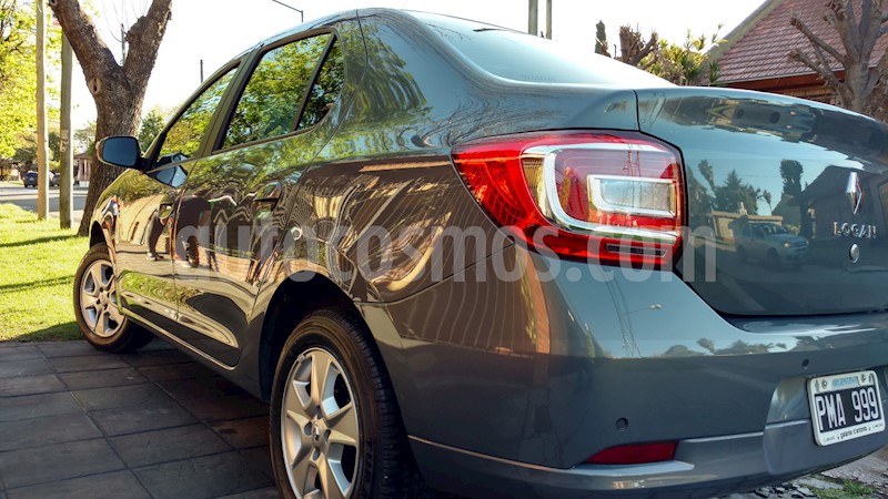 foto Renault Logan 1.6 Privilege Plus usado