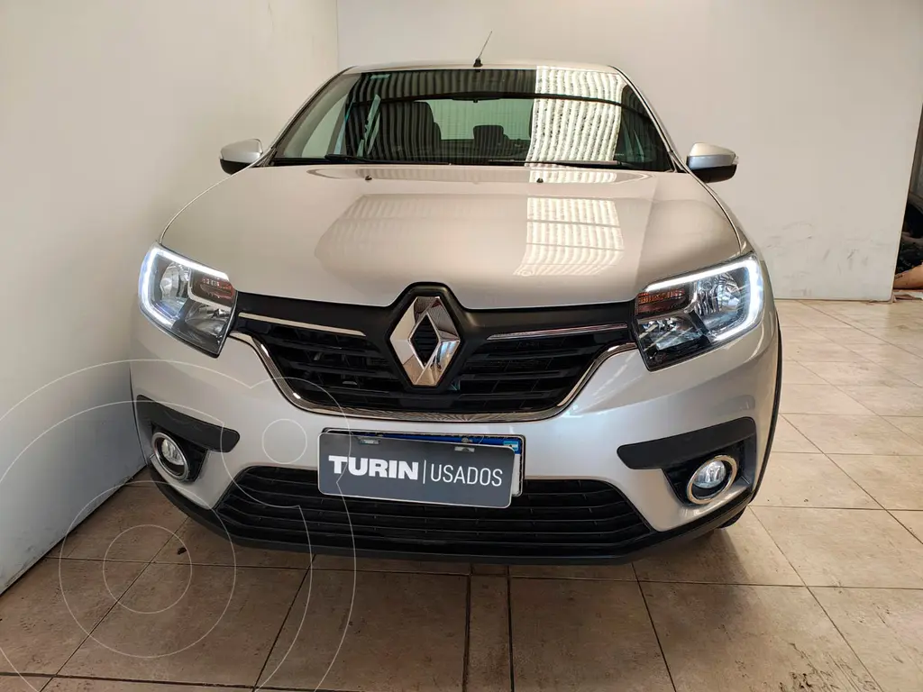 foto Renault Logan 1.6 Intens usado (2020) color Gris precio $20.800.000