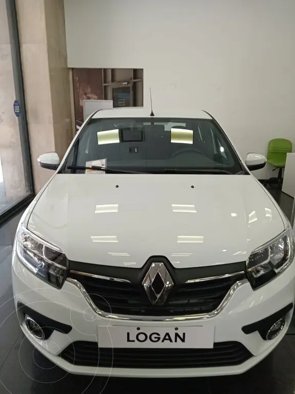 foto Renault Logan 1.6 Life usado (2025) color Gris precio $22.708.727