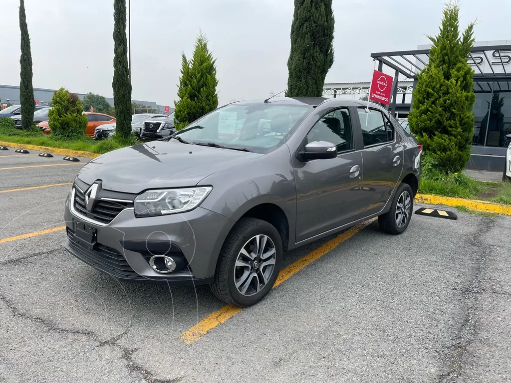 foto Renault Logan Intens Aut usado (2024) color Gris precio $240,000