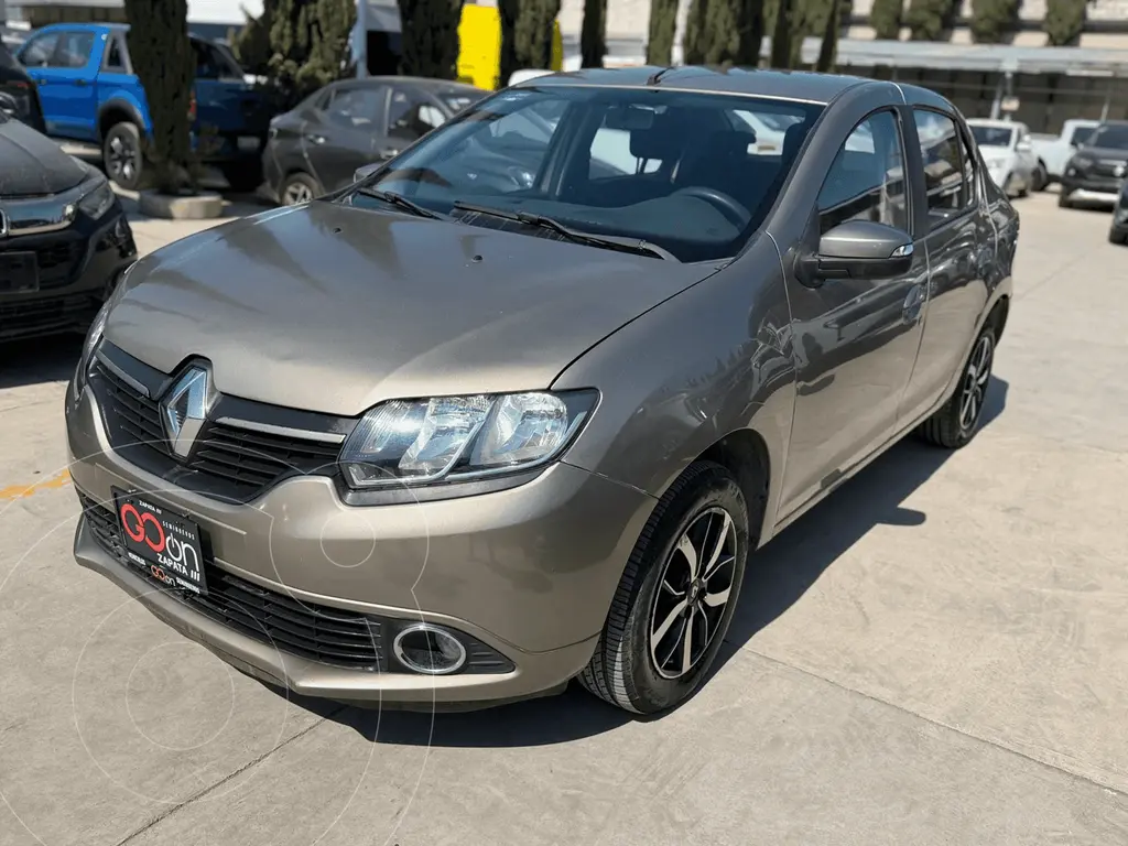 foto Renault Logan Intens usado (2019) color RENNUEVO BEIGENUEVO BEIGE precio $176,000