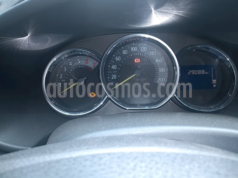 foto Renault Logan Privilege usado