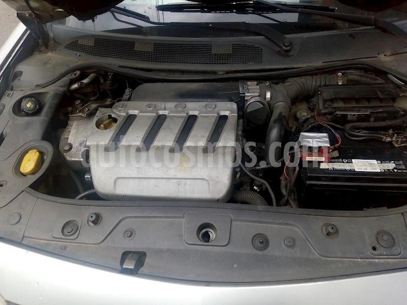 foto Renault Megane ll Hatchback 2.0L Dynamique usado