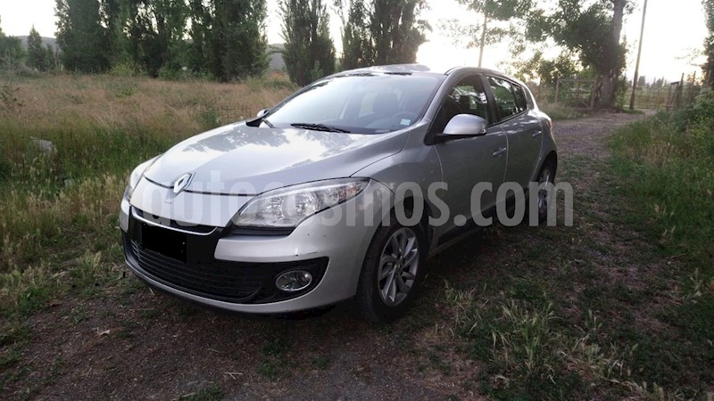 foto Renault Megane lll 1.6L Expression usado