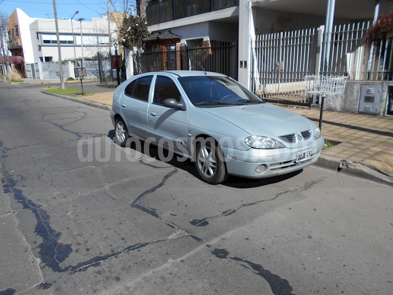 foto Renault Megane Bic 1.6 Expression usado