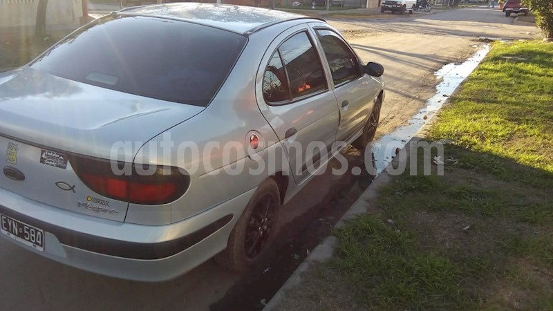 foto Renault Megane Bic 1.9 TD RN usado