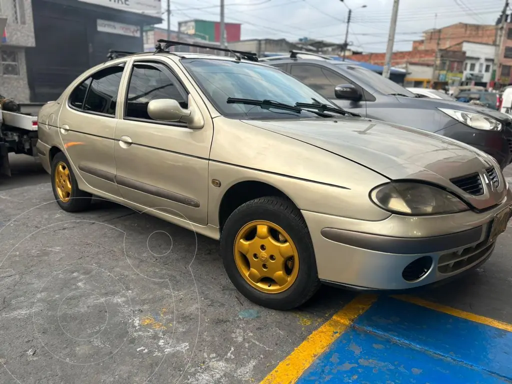 Renault Mégane 1.4 Unique Mec 4P usado en Bogotá