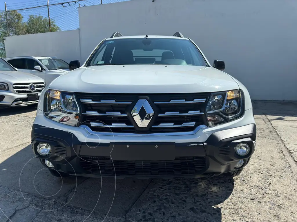 foto Renault Oroch Outsider Aut usado (2024) color Blanco Glaciar precio $455,000