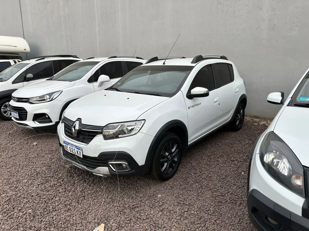 Renault Sandero SANDERO STEPWAY PH2 1.6 INT.AT L19 usado (2020) color ...