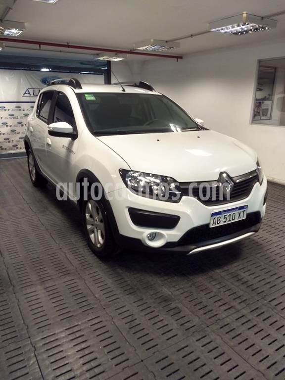 foto Renault Sandero 1.6 Privilège usado (2017) color Blanco Glaciar precio $1.185.000