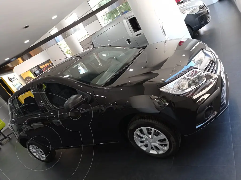 foto Renault Sandero 1.6 Life financiado en cuotas anticipo $23.000.000