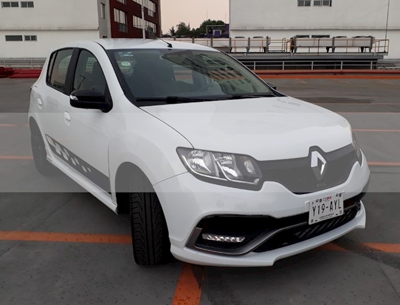 foto Renault Sandero R.S. 2.0L usado