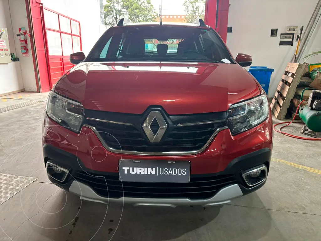 foto Renault Stepway 1.6 Zen usado (2021) color Rojo precio $19.900.000