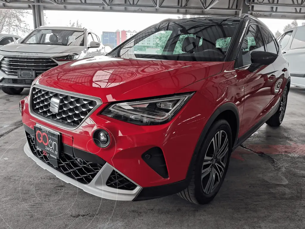 foto SEAT Arona Xperience usado (2023) color SEAROEROJO EMOCION precio $360,000