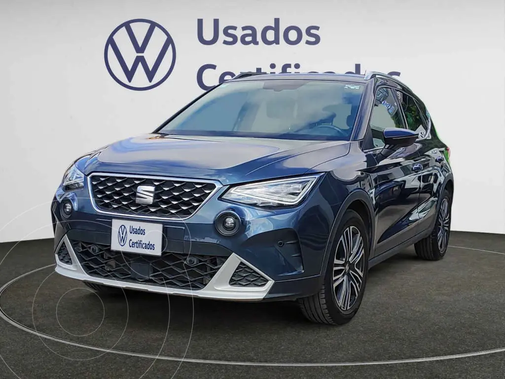 foto SEAT Arona Xperience usado (2024) color Gris precio $370,900