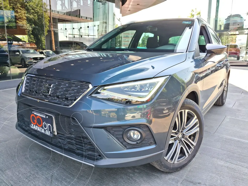 SEAT Arona Xcellence usado (2020) color Gris Oscuro precio $310,000