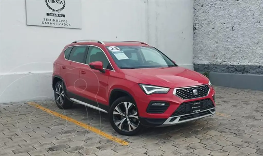 foto SEAT Ateca Xperience usado (2023) color Rojo precio $500,000