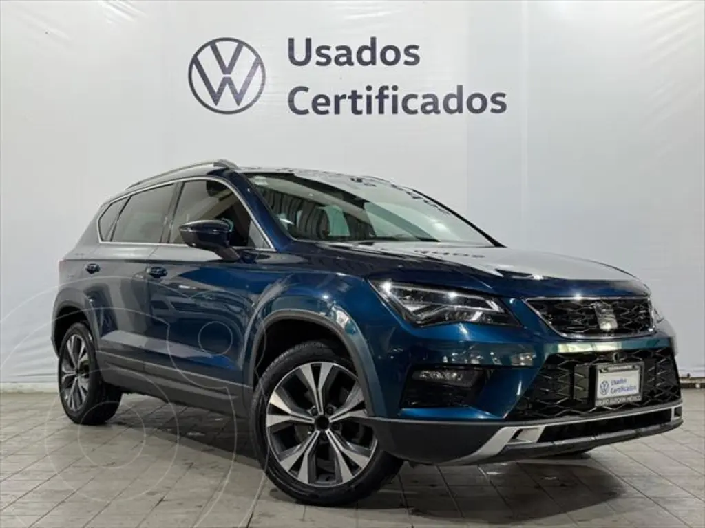 foto SEAT Ateca Xcellence usado (2018) color Azul Oscuro precio $379,000